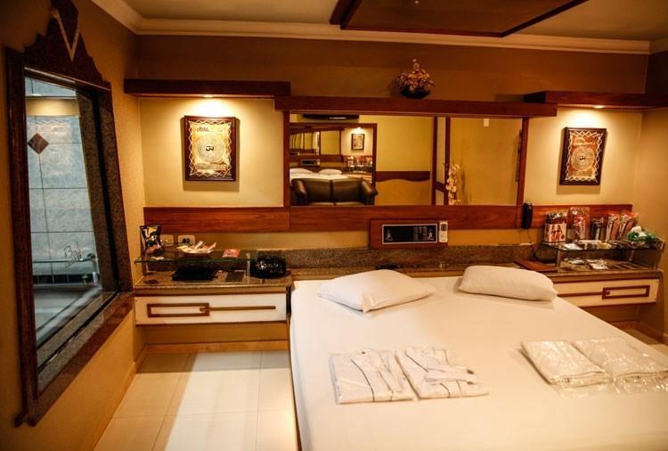 Bali Motel (Adults Only) 福塔雷萨 客房 照片