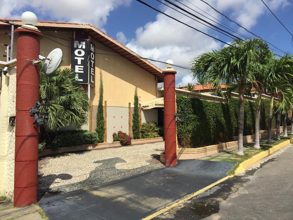 Bali Motel (Adults Only) 福塔雷萨 外观 照片